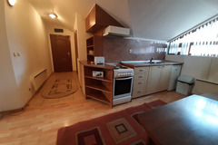 Monthly Apartment Rentals: One bedroom loft apartment