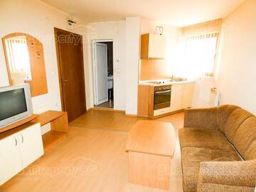 Monthly Apartment Rentals: BAR113 - TWO BEDROOM apartment for rent in Bansko! 