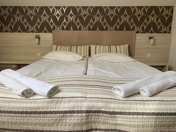 Monthly Apartment Rentals: Granat 2 bedroom apartment