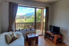 Monthly Apartment Rentals: TopLodge C15 - 2 bedroom apt - SE facing - Mountain views