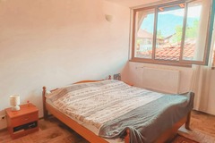 Monthly Apartment Rentals: 1 Bedroom Apartment in the Town Square Center