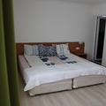 Monthly Apartment Rentals: Studio with balcony 