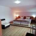 Monthly Apartment Rentals: Studio with bathroom and balcony 