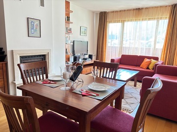 Monthly Apartment Rentals: Слънчев, просторен, панорамен апартамент в Банско