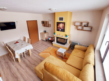 Monthly Apartment Rentals: Two-bedroom maisonette (house-style)